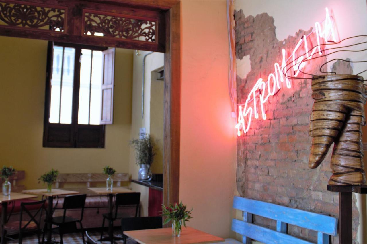 Hostal Casa Astromelia Bogotá Zewnętrze zdjęcie
